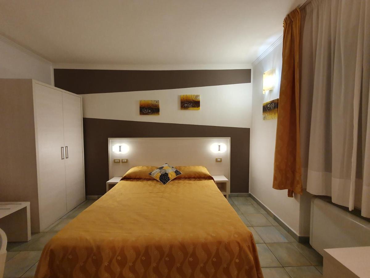 Hotel La Playa Cala Gonone Exterior foto