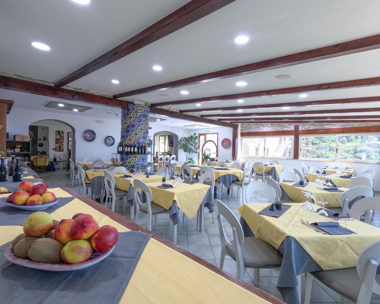 Hotel La Playa Cala Gonone Exterior foto